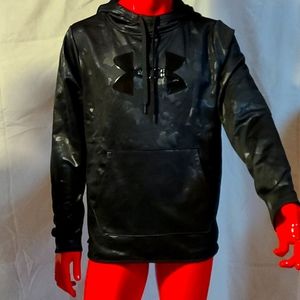 Under Armour 2xl sweat shirt.